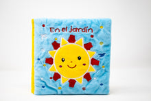 Cargar imagen en el visor de la galería, EN EL JARDÍN